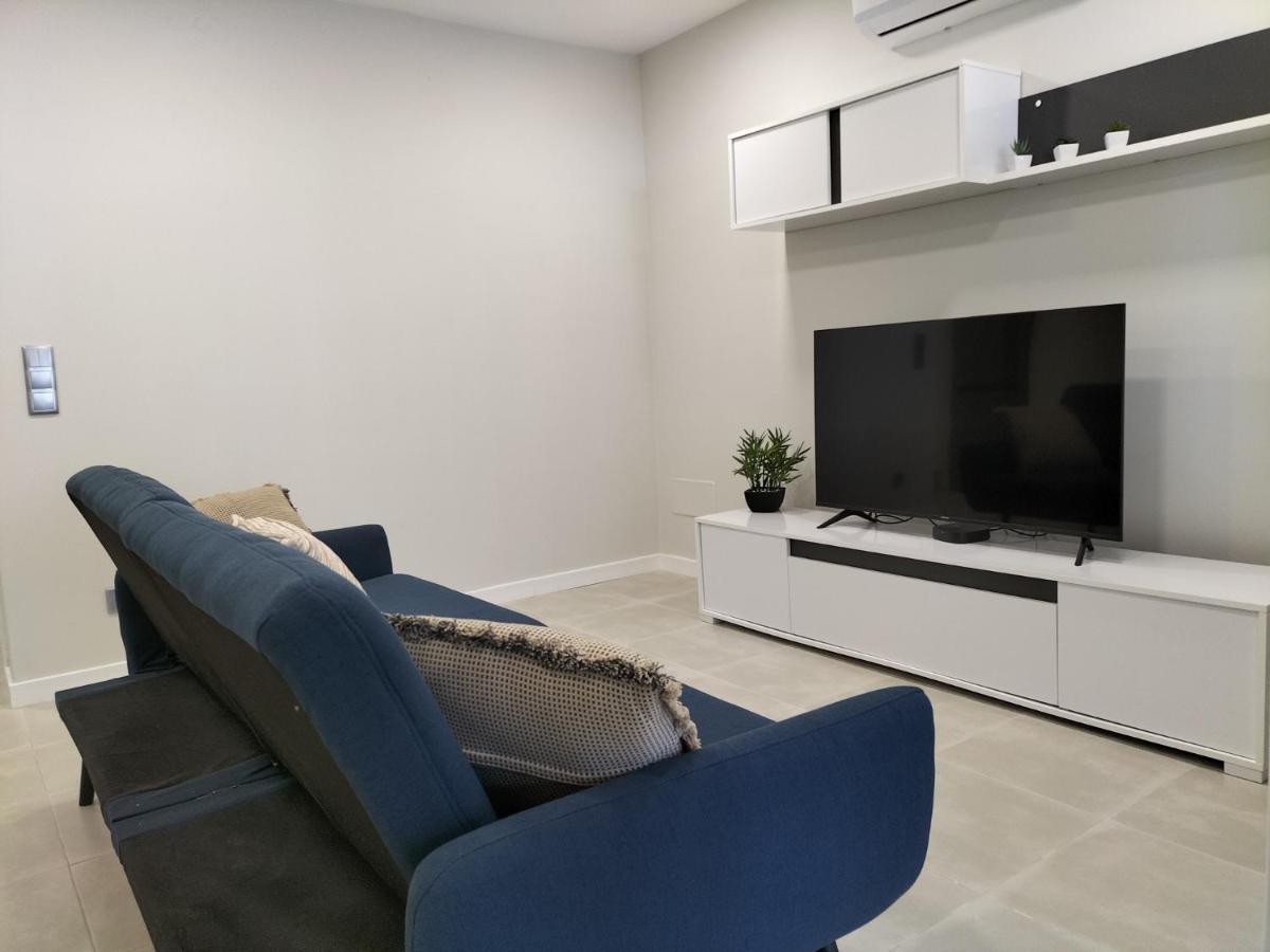 Amazing Green Tower 3 Castle Flat With Balcony Портиман Екстериор снимка